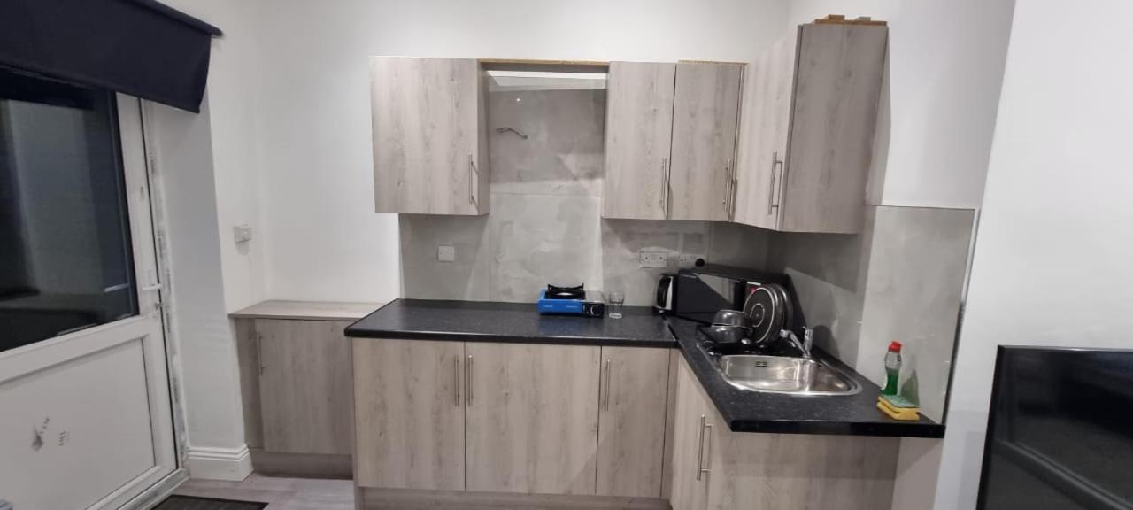 Ilford Towncentre Large Studio מראה חיצוני תמונה